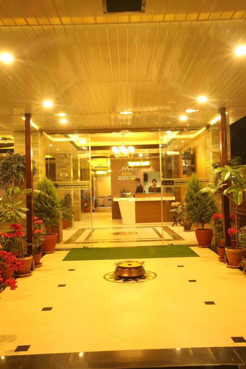 Hotel White Himal Pokhara Exteriör bild