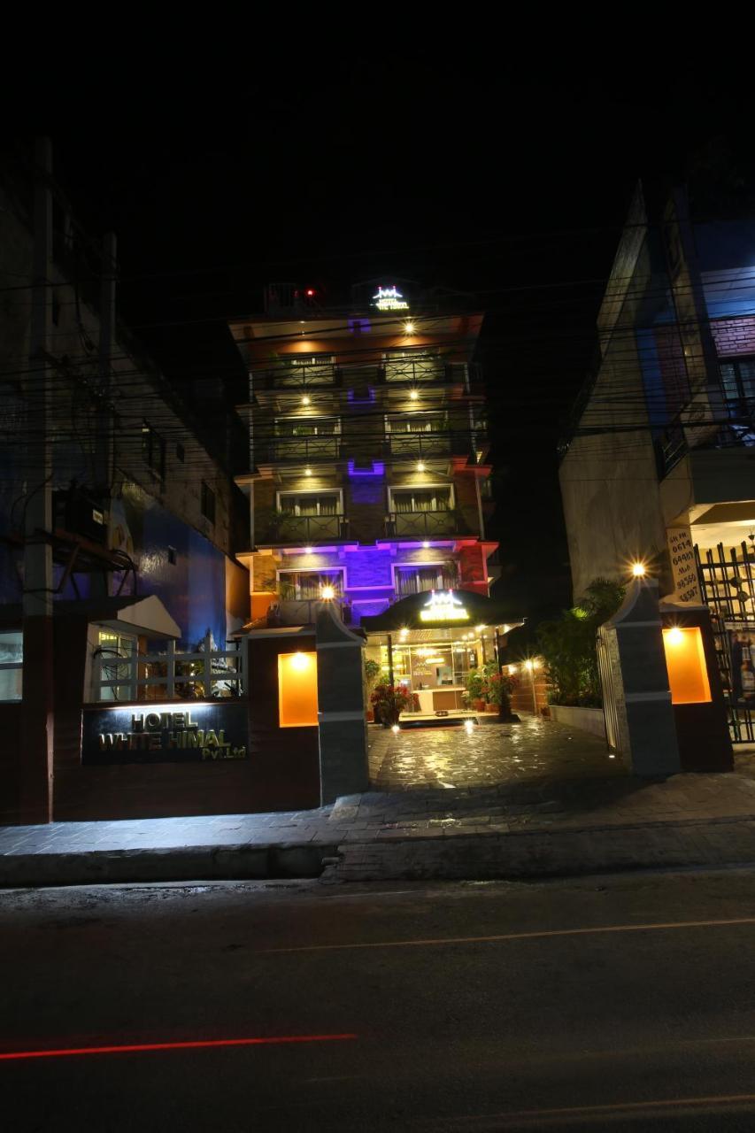 Hotel White Himal Pokhara Exteriör bild